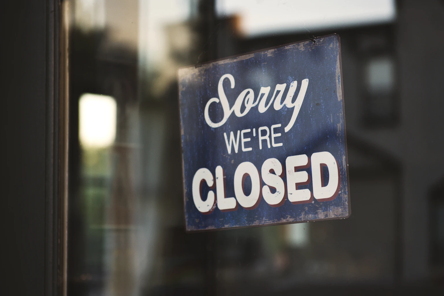 Closing a Company in Qatar: Liquidation, Tax Clearance and Deregistration