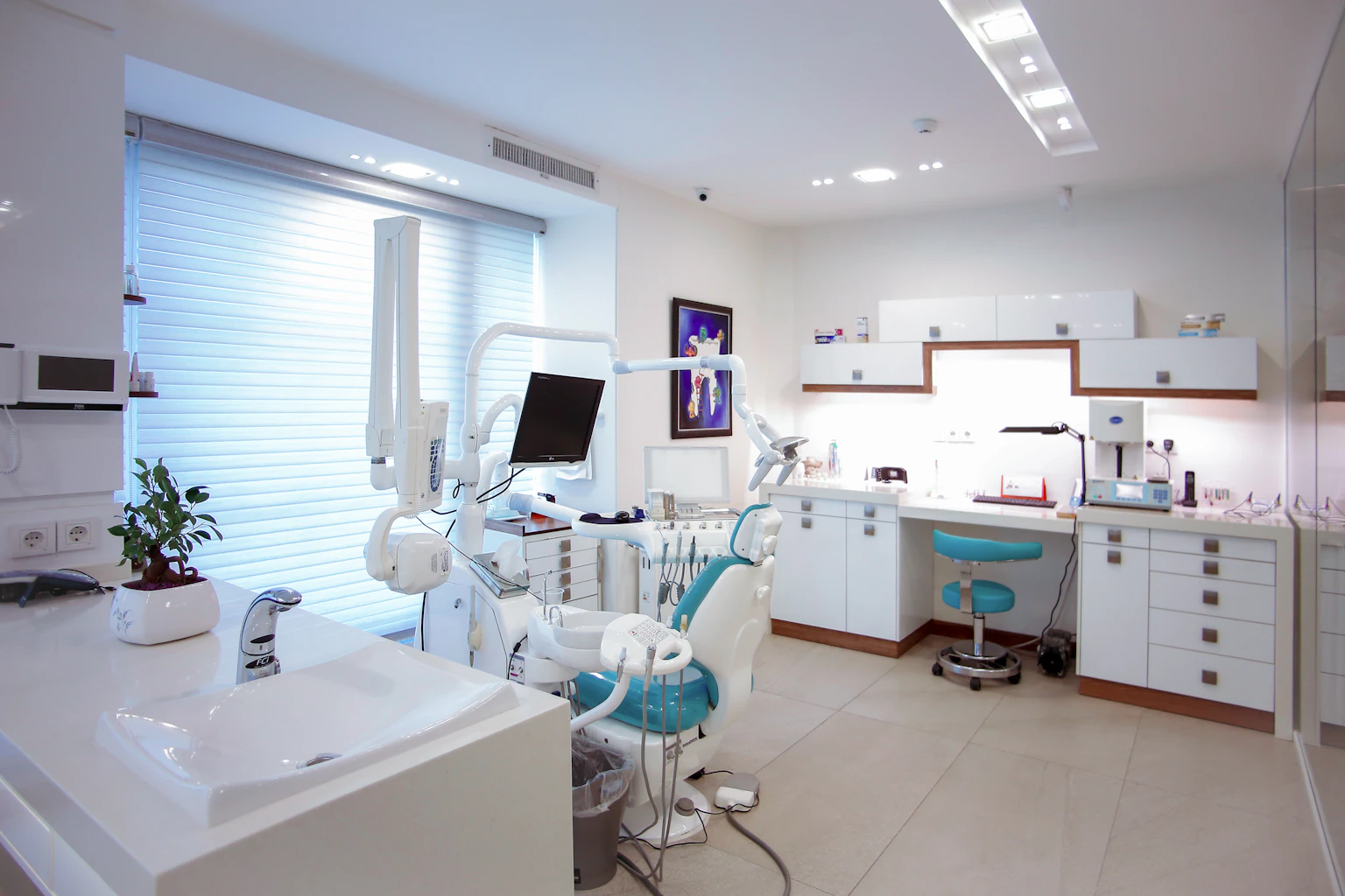 PHCC Dental Care in Qatar: Who Is Eligible, What It Covers and How to Get an Appointment